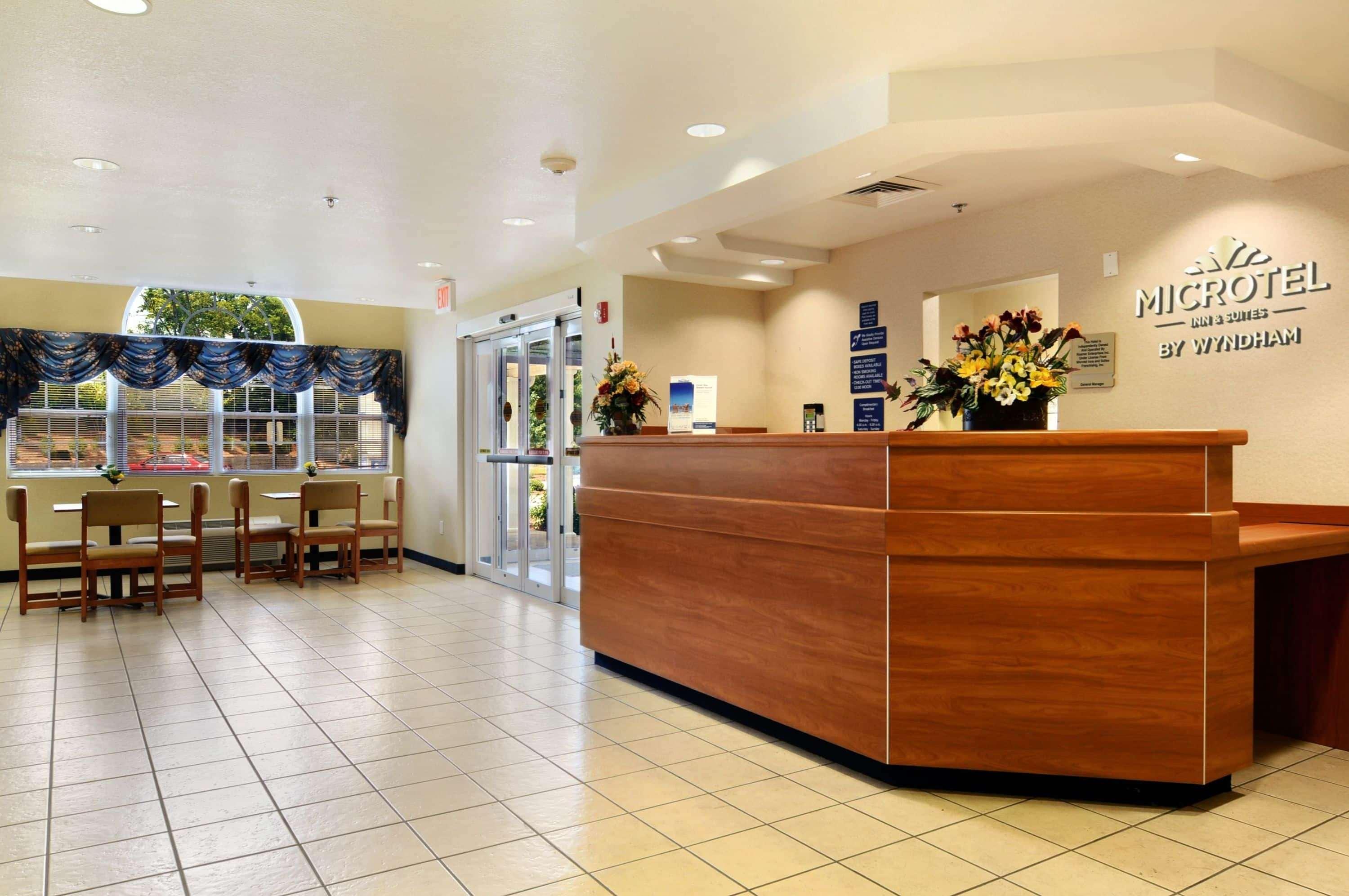 Microtel Inn & Suites Huntsville Eksteriør bilde
